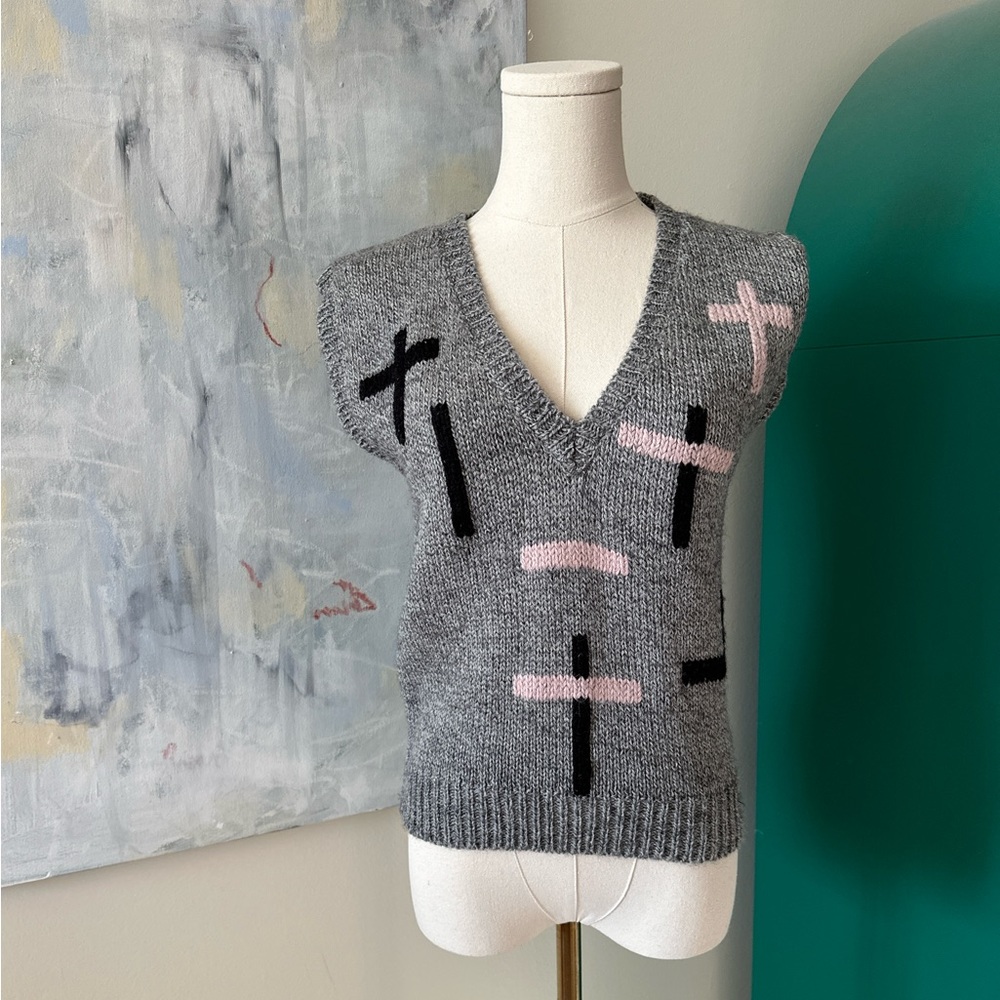 Vintage Vino‎ de Casa Sweater Vest